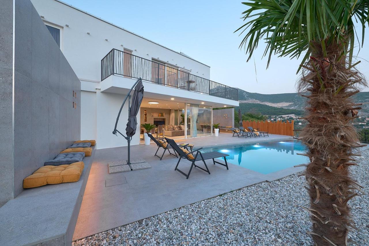 Design Villa Clavis-Brand New Villa With A View Klis Exterior photo