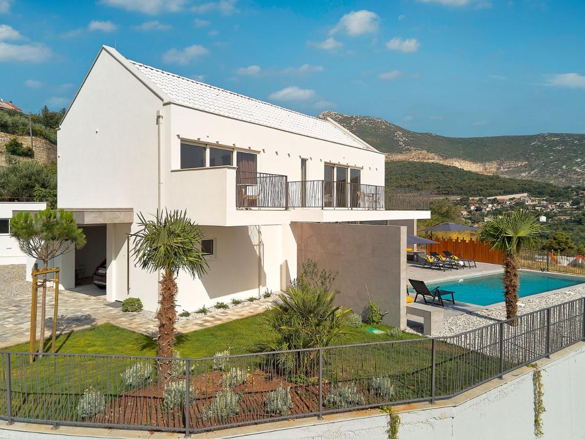 Design Villa Clavis-Brand New Villa With A View Klis Exterior photo